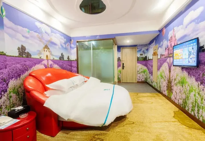Янгиианг: Baihe Hotel (Yangxi West Lake Branch)