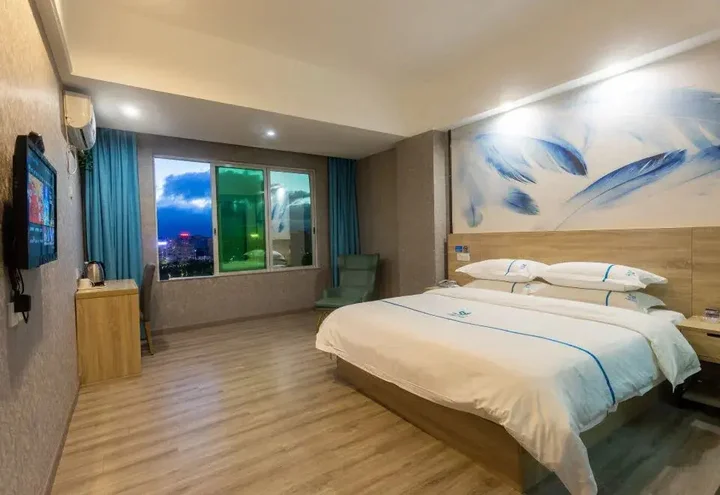 Янгиианг: Baihe Hotel (Yangxi West Lake Branch)