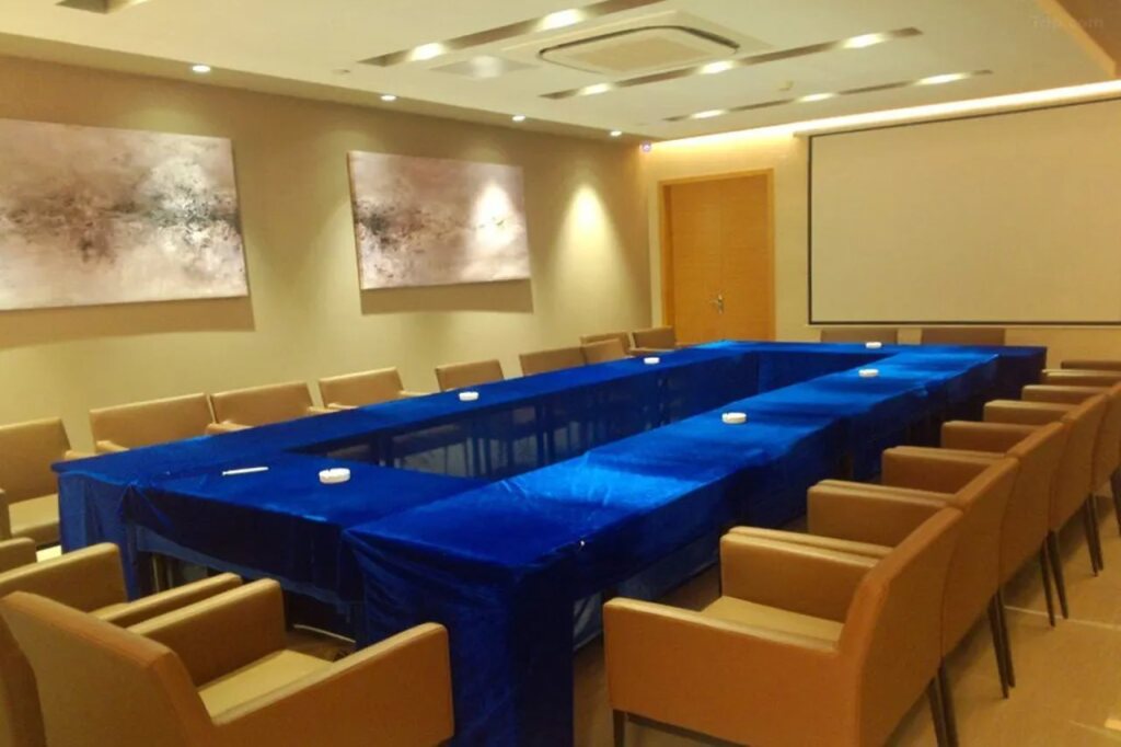 Яньчэн: Jinjiang Inn Funing Harbin Road Branch