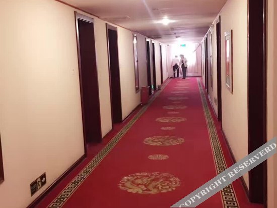 Синьян: Xifeng Hotel