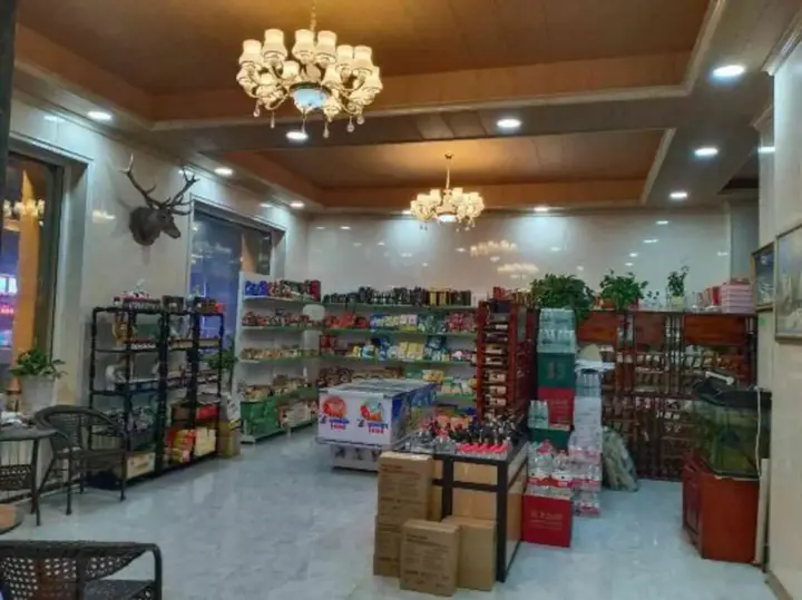 Хулун-Буир: Huayuan Hotel