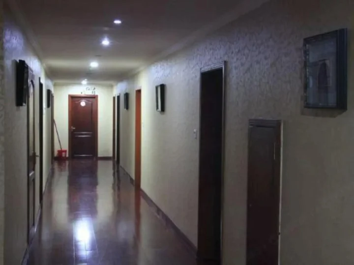 Хулун-Буир: Huayuan Hotel