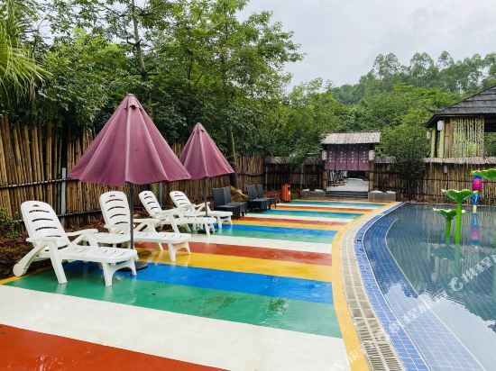 Цзиньюань: Mandenburg Hot Spring Resort Hotel（Fogang Hemingzhou）