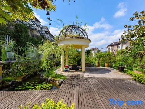 Чунцин: Seven-color Garden Resort (Fairy Mountain Tourist Reception Center)