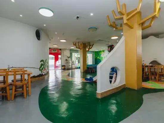 Шаогуань: Danxia Hill Hetang Yuese Hostel