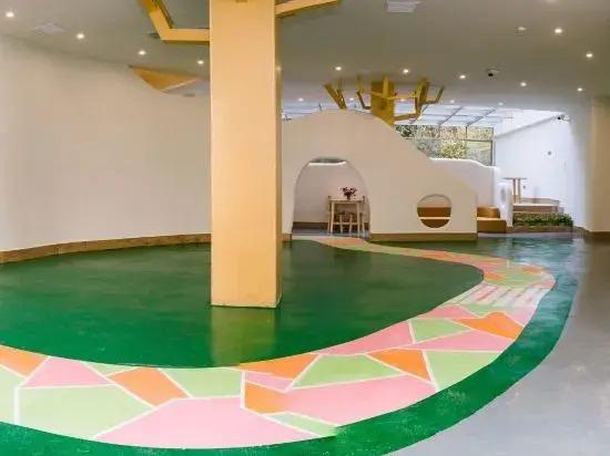 Шаогуань: Danxia Hill Hetang Yuese Hostel