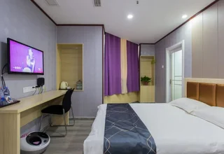 Линьи: Landi Business Hotel