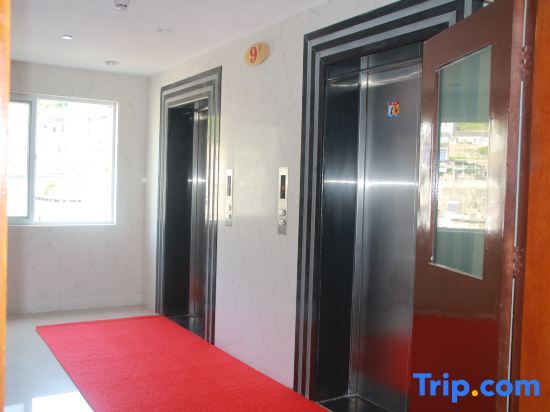 Чжоушань: Zhoushan Shenjiamen Zhongjing Hotel(Banshengdong Passenger Terminal Branch)