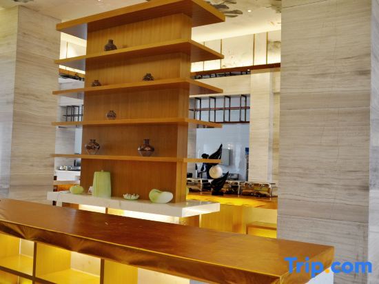 Динси: Tianqing International Hotel