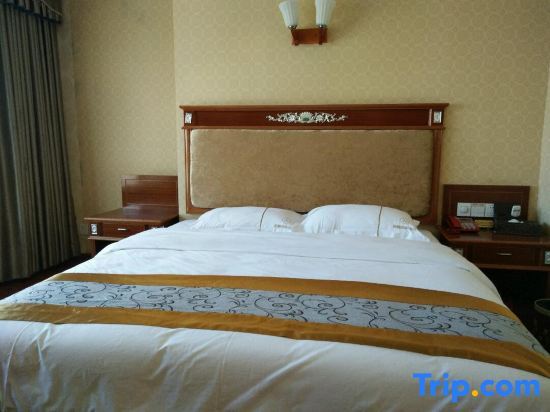 Хойчжоу: Zhuxin Business Hotel