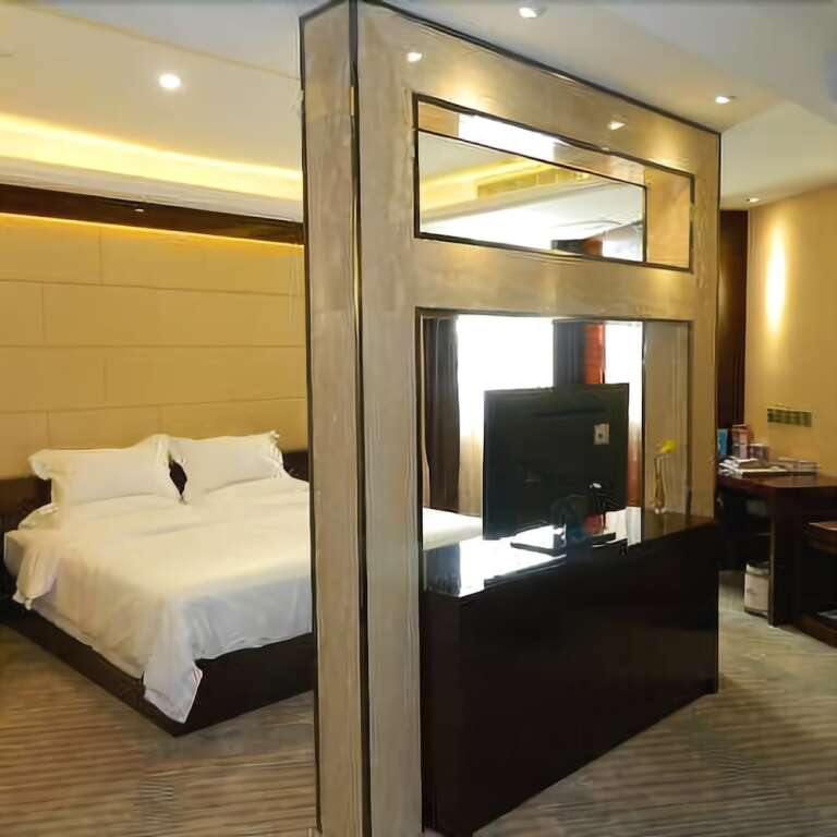 Яньчэн: Lontines Boutique Hotel