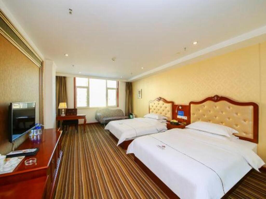 Джинченг: Furuisi Hotel