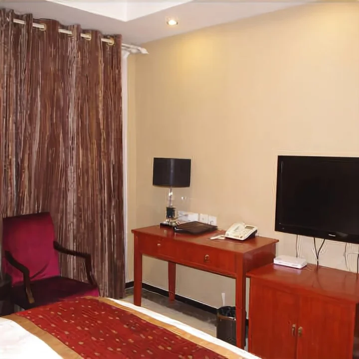 Линьи: Huangshan Hotel