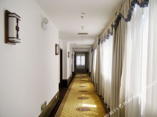 Чанчжоу: Songjian Lake Deyuan Hotel