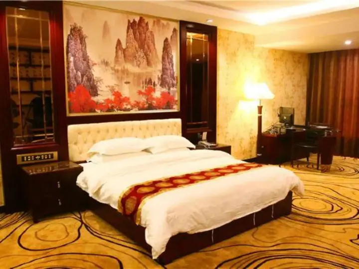 Шаогуань: Sanhe Hotel