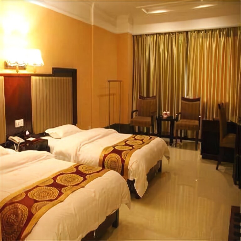 Шаогуань: Huayi Youjia Hotel (Shaoguan Qujiang District Nanhua Temple)