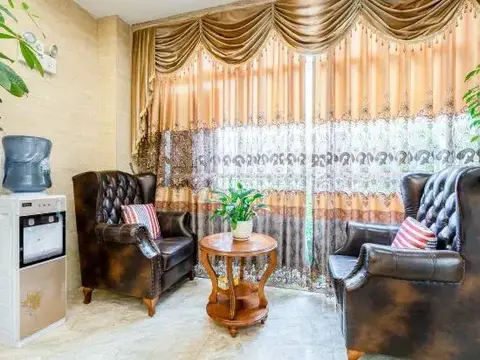 Ибинь: Valatoms Fanlatu Hotel (Shuifu Municipal Government)