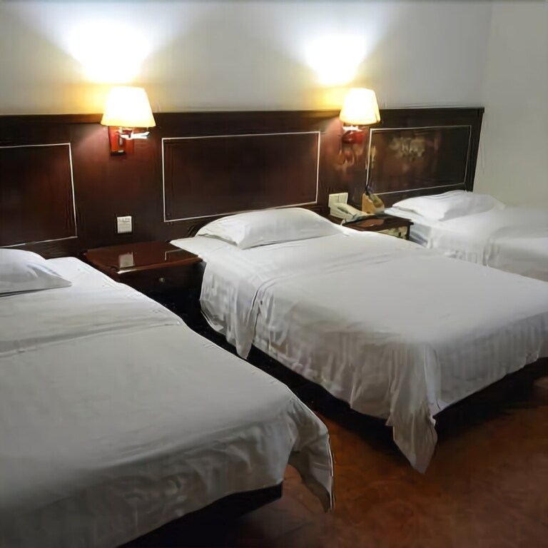 Чжухай: Jinlesi Business Hotel Zhuhai
