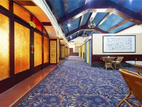Huairong Hotel — фото 3
