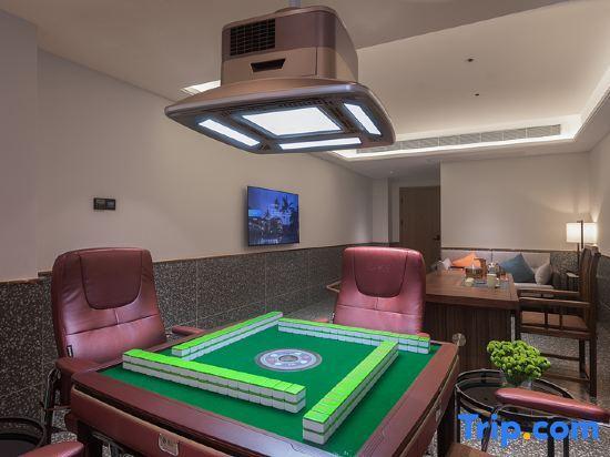 Цюнхай: Qionghai Changlong Hotel (Yinhai Zaliang Street)
