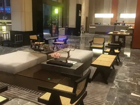 Цюнхай: Qionghai Changlong Hotel (Yinhai Zaliang Street)