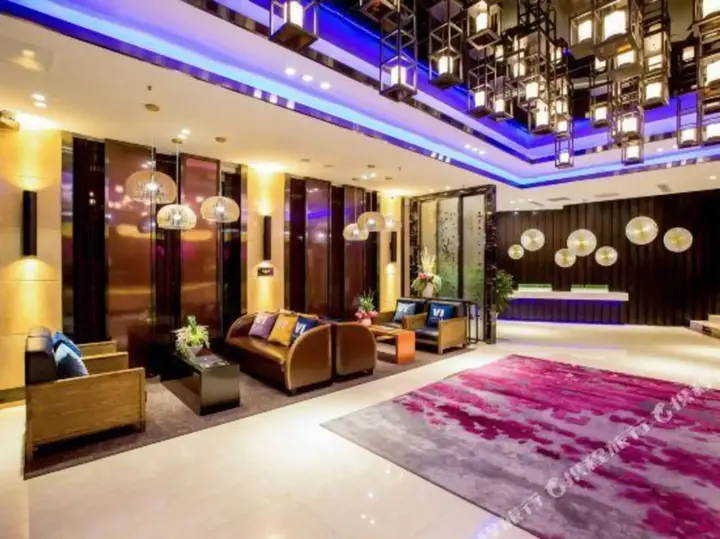 Линьи: The Vilomia Hotels (Linyi Shengshang)