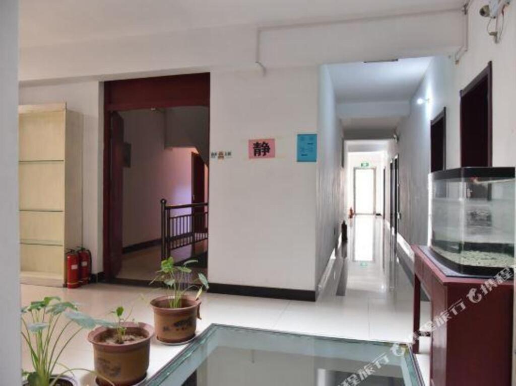 Лоян: Xiaocheng Renjia Express Hotel