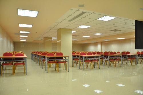 Цзинин: Grace Inn Jining Administrative Approval Center Branch