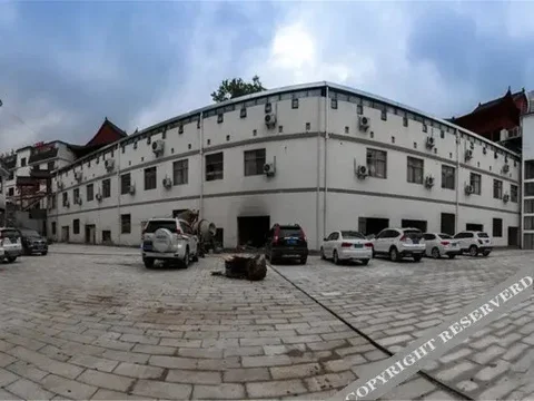 Хуанган: Yipin Tiantang Hotel