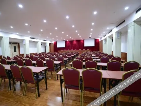 Дежоу: Paji Hotel