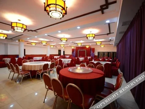 Дежоу: Paji Hotel