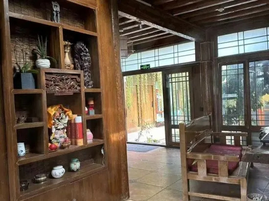 Лицзян: Mengtian Bieyuan Boutique Inn