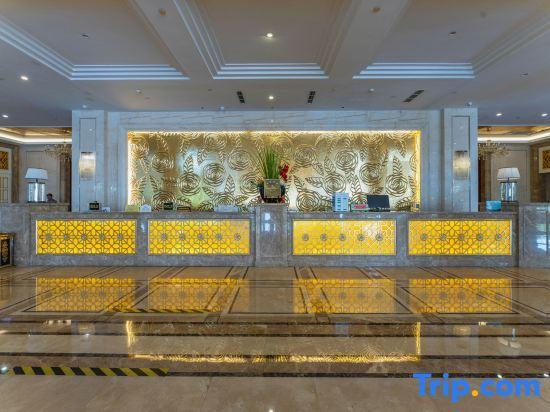 Шанграо: Fuxin International Hotel