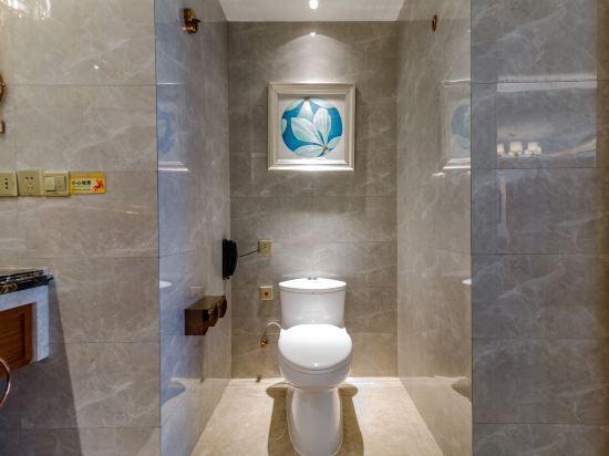 Шанграо: Fuxin International Hotel