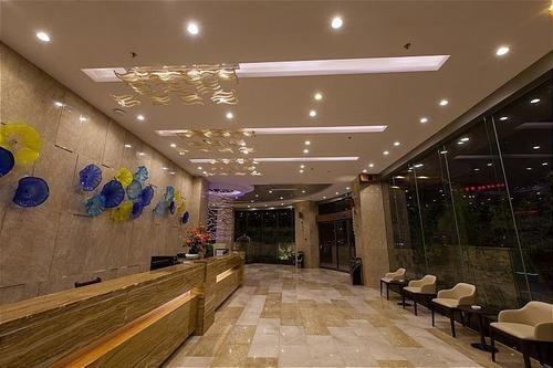 Гуйлинь: Yeste Hotel Train Station Branch