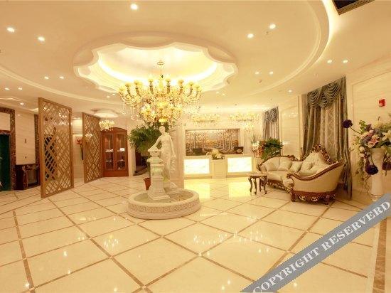 Харбин: Harbin Zhenning Hotel (Central Street Subway Station Sophia Church Branch)