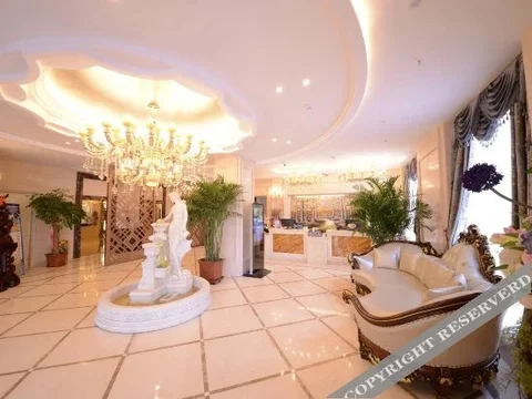 Харбин: Harbin Zhenning Hotel (Central Street Subway Station Sophia Church Branch)