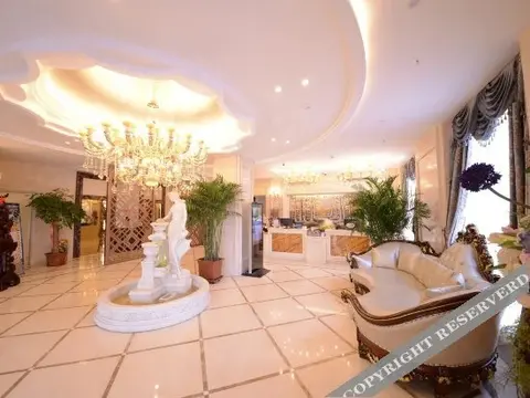 Харбин: Harbin Zhenning Hotel (Central Street Subway Station Sophia Church Branch)