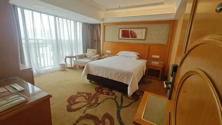 Чжуншань: Vienna International Hotel Zhongshan Torch Zone
