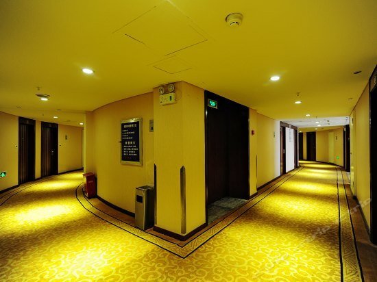 Цзуньи: Jingteng Liwan Hotel
