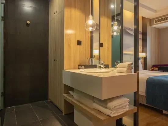 Чунцин: H Hotel (Chongqing Aegean Sea Shopping Plaza)