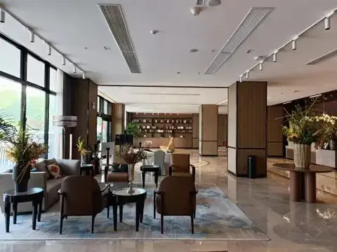 Цзеян: Golden LEAF Hotel