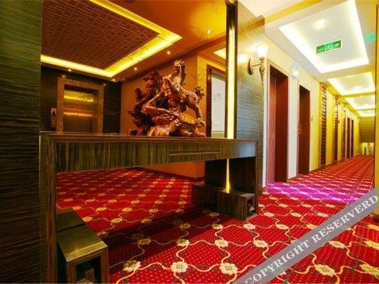 Яань: Zixiao Hotel
