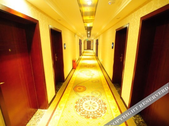 Xiangyang Hotel — фото 4