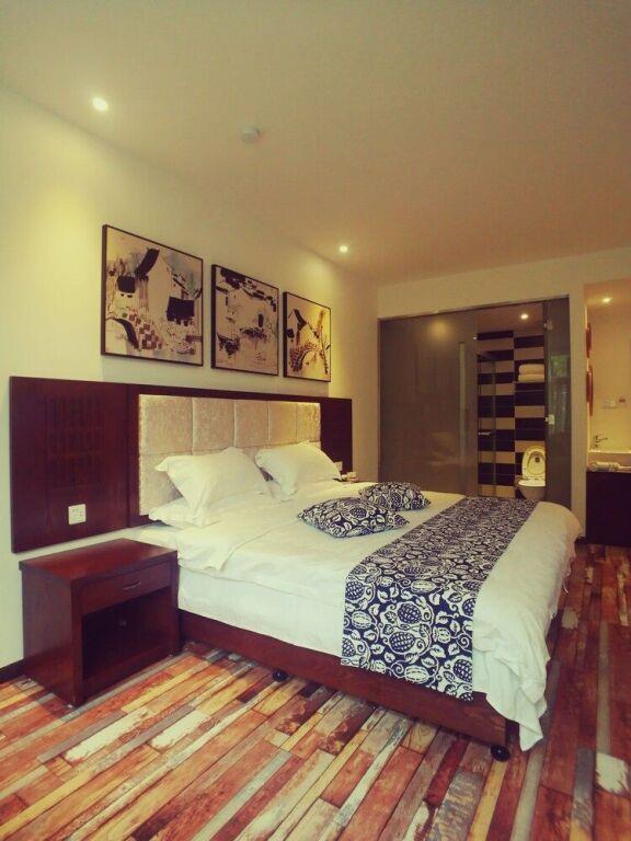 Цзясинь: Wuzhen Shingle Hotel