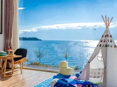 Дали: Sea Light Seascape Resort Hotel (Dali Yixi · Harbor Hotel)
