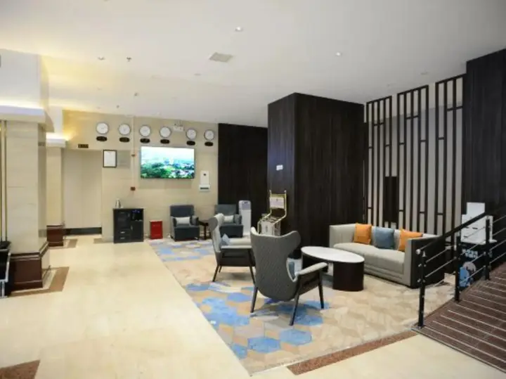 Лоян: Yanshi Hotel