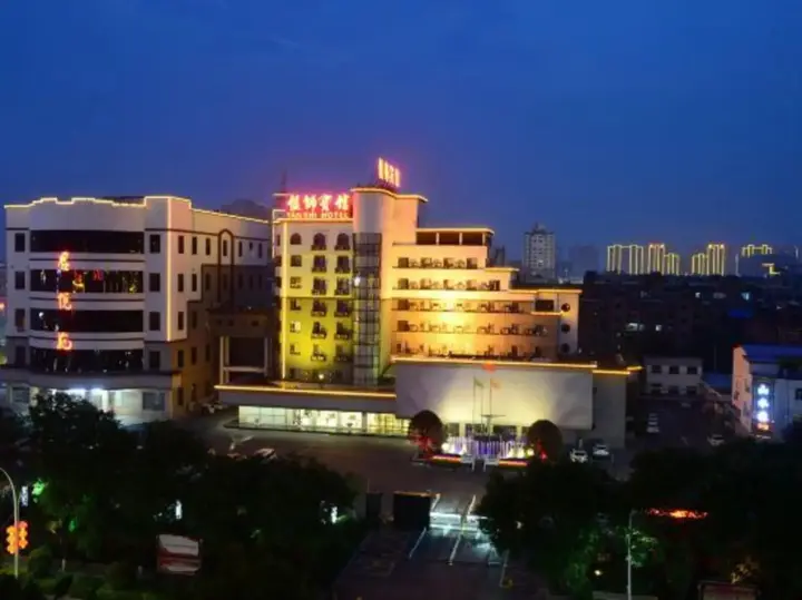 Лоян: Yanshi Hotel