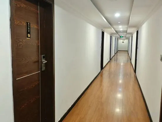 Цзюцзян: Zhenlu Scenic Hotel