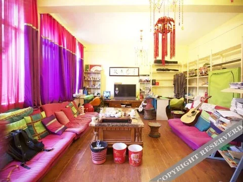Лхаса: Three Years Later Guest House